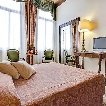 Affittacamere Palazzo Schiavoni Residenza D'epoca