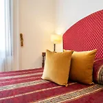 Palazzo Schiavoni Residenza D'epoca & Suite-apartments Pensión Venecia