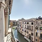 Palazzo Schiavoni Residenza D'epoca & Suite-apartments Pensión Venecia