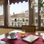 Palazzo Schiavoni Residenza D'epoca & Suite-apartments 4* Venecia