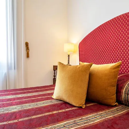 Palazzo Schiavoni Residenza D'epoca & Suite-apartments Pensión Venecia