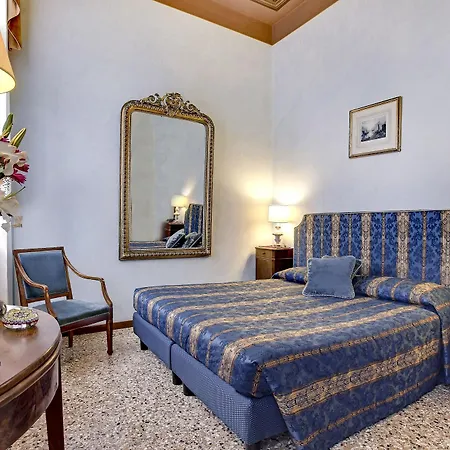 Guest house Palazzo Schiavoni Residenza D'epoca & Suite-apartments