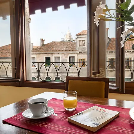 Palazzo Schiavoni Residenza D'epoca & Suite-apartments Guest house
