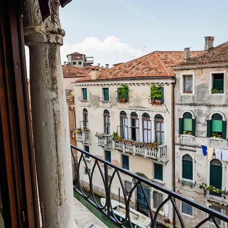 Guest house Palazzo Schiavoni Residenza D'epoca & Suite-apartments