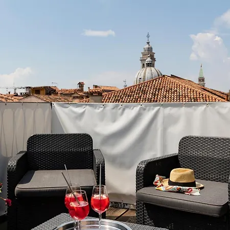 Guest house Palazzo Schiavoni Residenza D'epoca & Suite-apartments